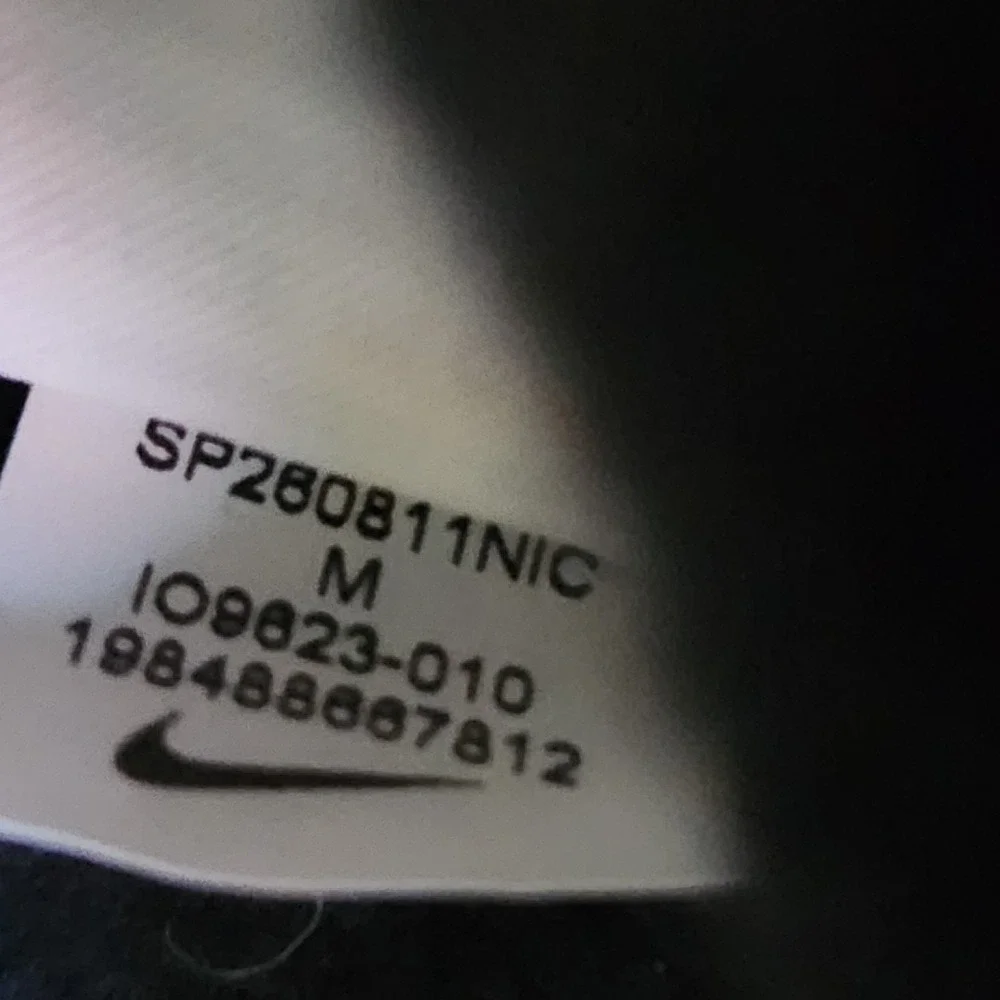 Nike item specifics